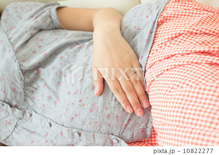 妊婦 妊娠9ヶ月 妊婦 妊娠9ヶ月 10822277
