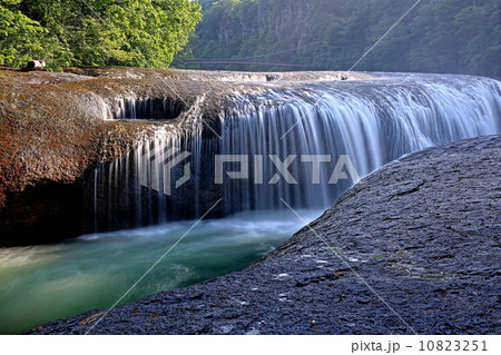 吹割の滝 10823251