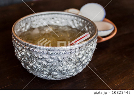 Silver bowl engraved 10825445
