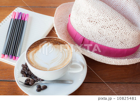 Nice and peace time for coffee 10825481