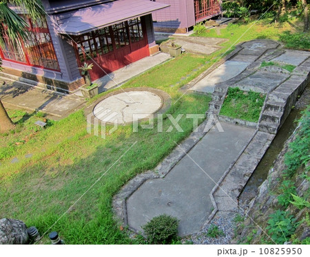 台湾　新北市・九份地区　金瓜石（きんかせき）　日本太子（昭和天皇）　太子賓館庭園 10825950