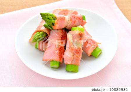 アスパラベーコン巻き。 10826982