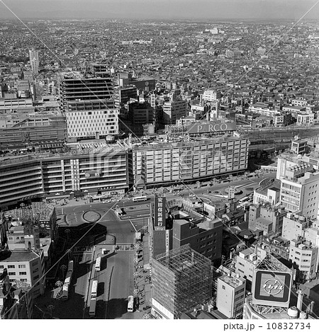 1971年　池袋駅周辺 10832734
