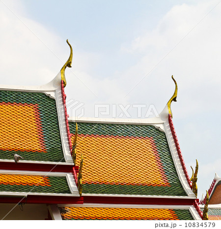 Unique rooftop of Thailand temple. Unique rooftop of Thailand temple. 10834579