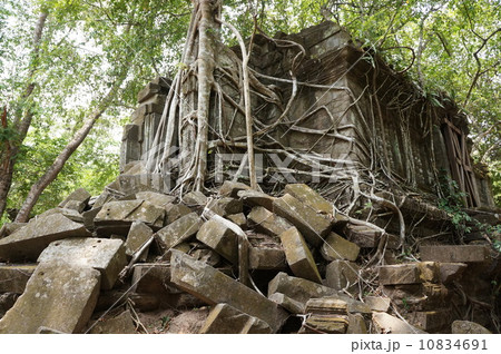 古びた遺跡 古びた遺跡 10834691