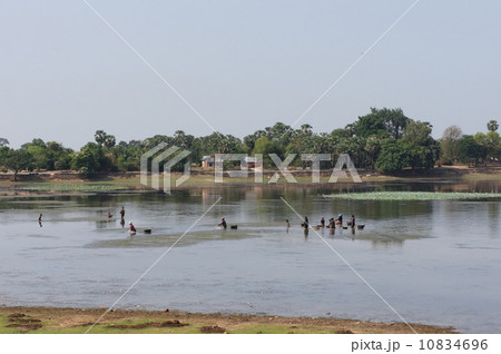 湖の人 湖の人 10834696