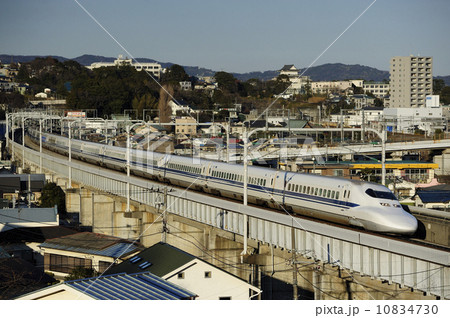 東海道新幹線　７００系　と小田原城 10834730