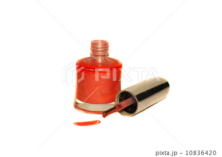 Coral varnish bottle with a brush 10836420