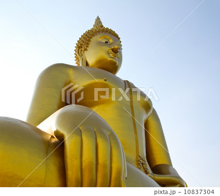Big buddha statue at Wat muang, Thailand. Big buddha statue at Wat muang, Thailand. 10837304