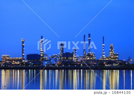 Refinery plant area at twilight 10844130
