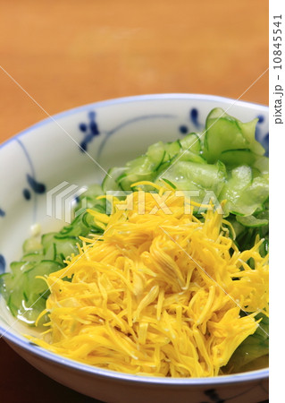 食用菊酢の物 10845541