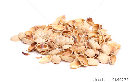 handful of pistachios husk handful of pistachios husk 10846272