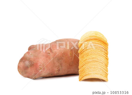 Tuber of potato and stack chips. 10853316