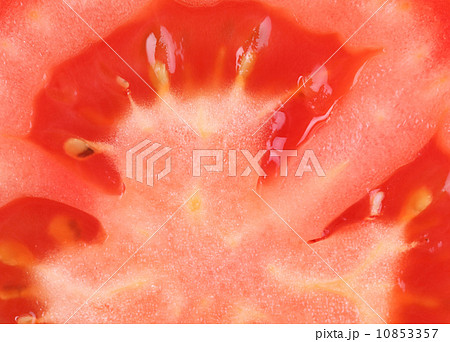 slice of tomato isolated slice of tomato isolated 10853357