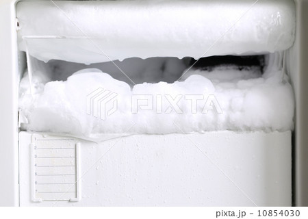Trouble of refrigerator. Freezing chamber. Trouble of refrigerator. Freezing chamber. 10854030