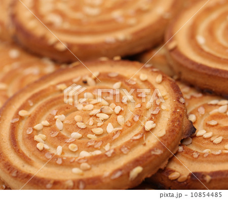 Round cookies with sesame seeds. Round cookies with sesame seeds. 10854485