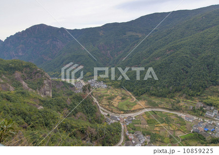In China, Wenzhou, "Yandang Mountain", at the foot of the mountain villages and islands. (Yandang Mountain is China's famous geological park, formed in 120 million years ago) In China, Wenzhou, "Yandang Mountain", at the foot of the mountain villages and islands. (Yandang Mountain is China's famous geological park, formed in 120 million years ago) 10859225