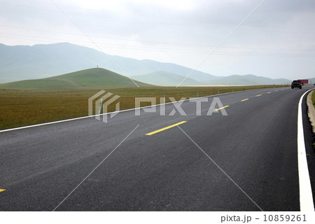 Mountain Highway Mountain Highway 10859261