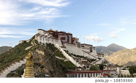 The potala palace,in Tibet of China 10859360