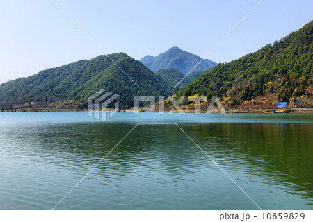 Mountain scenery, lakes and reservoirs Mountain scenery, lakes and reservoirs 10859829