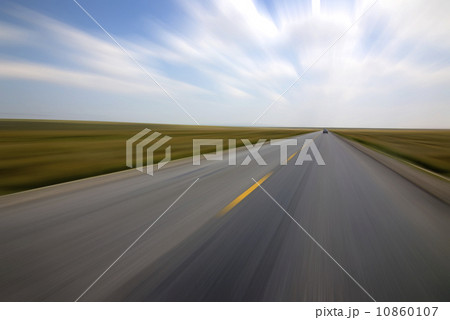 Highway speeds 10860107