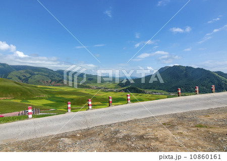 Highway Mountains farmland 10860161