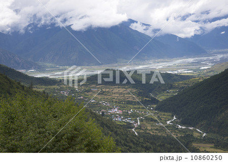 Villages and terraced mountains clouds Villages and terraced mountains clouds 10860250