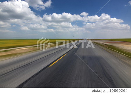 Straight road 10860264