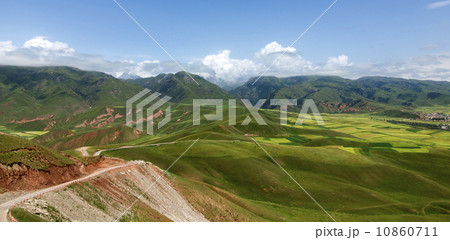 Mountains pastoral Mountains pastoral 10860711