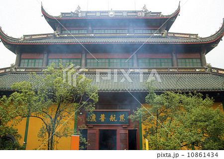 Lingyin Temple in Hangzhou, China, more than seventeen hundred centuries-old temples. 10861434
