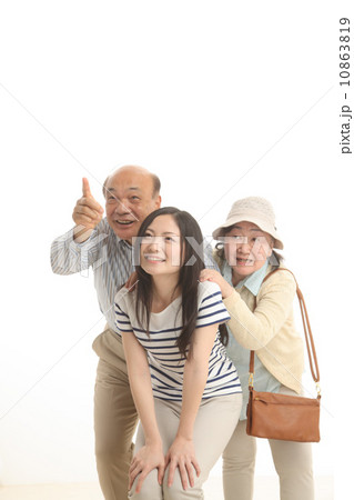 高齢者と女性 高齢者と女性 10863819