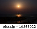 満月と鳥居 10866022