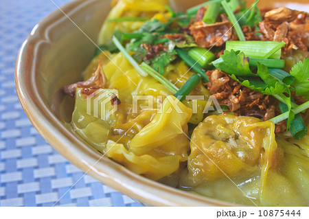 Chinese food 10875444