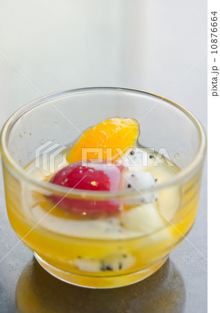 mix fruits mix fruits 10876664