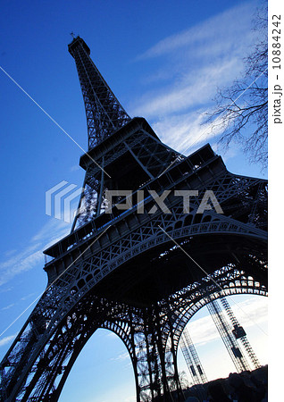 エッフェル搭 10884242