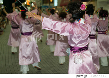 土佐の夏 よさこい祭りは楽しい よさこい2013、60周年 本祭1日目 帯屋町アーケード 土佐の夏 よさこい祭りは楽しい よさこい2013、60周年 本祭1日目 帯屋町アーケード 10886370