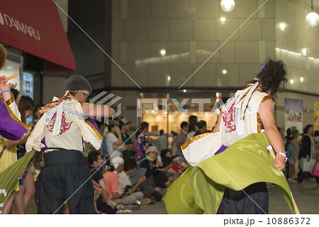 土佐の夏 よさこい祭りは楽しい よさこい2013、60周年 本祭1日目 帯屋町アーケード 土佐の夏 よさこい祭りは楽しい よさこい2013、60周年 本祭1日目 帯屋町アーケード 10886372