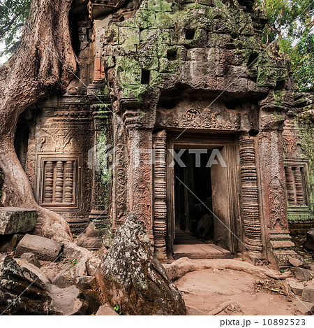 Ta Prohm temple. Angkor Wat complex, Siem Reap, Cambodia. Ta Prohm temple. Angkor Wat complex, Siem Reap, Cambodia. 10892523