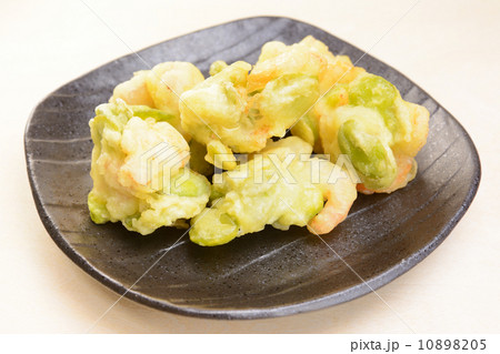おいしい海老とそら豆の天ぷら 10898205