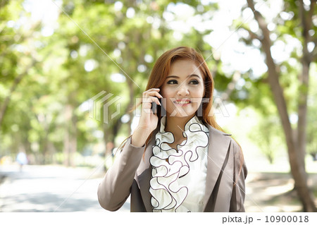 thailand working women in park thailand working women in park 10900018