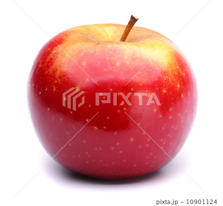 red ripe apple 10901124