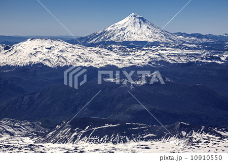 Panoramic view from Villarica Volcano, Chile. 10910550