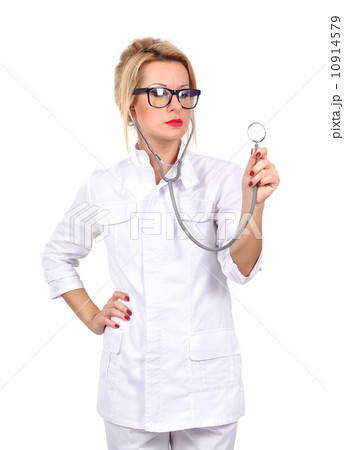 doctor with stethoscope 10914579
