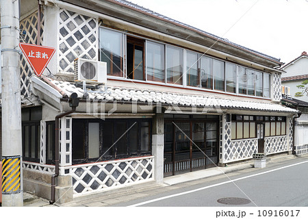 なまこ壁の家 10916017