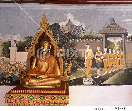 ワット・プラタート・ドイ・ステープの仏像 ワット・プラタート・ドイ・ステープの仏像 10918309