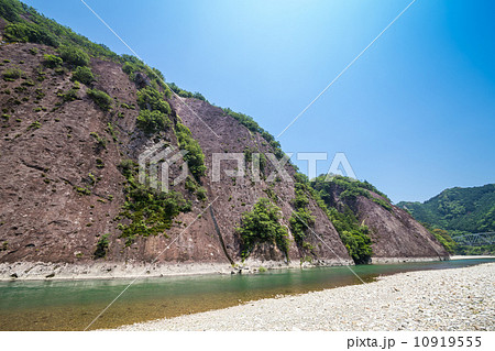 古座川一枚岩 10919555