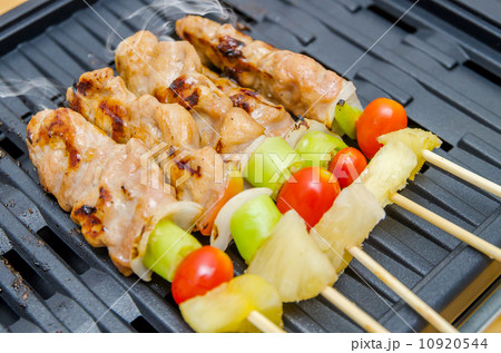 Closeup grilling barbecue Closeup grilling barbecue 10920544