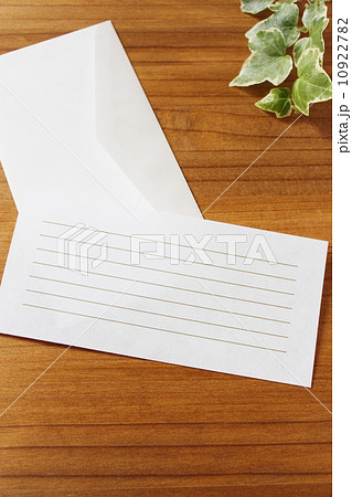 植物と一筆箋　【ナチュラルテイスト】【コピースペース】 10922782