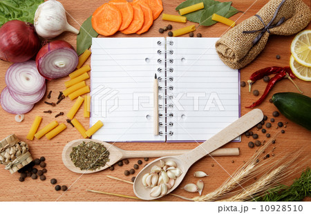 notebook for recipes and spices on wooden table notebook for recipes and spices on wooden table 10928510