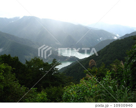 奥多摩湖 10930940